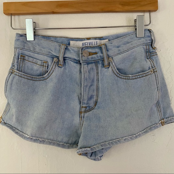 Brandy Melville Shorts - Picture 1 of 4